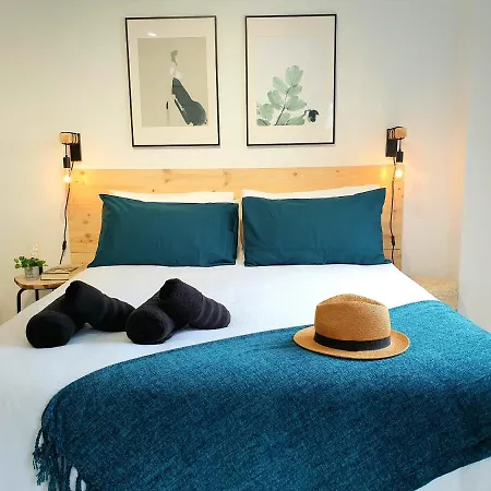 Sherryflat Jarana- Parking Apartment