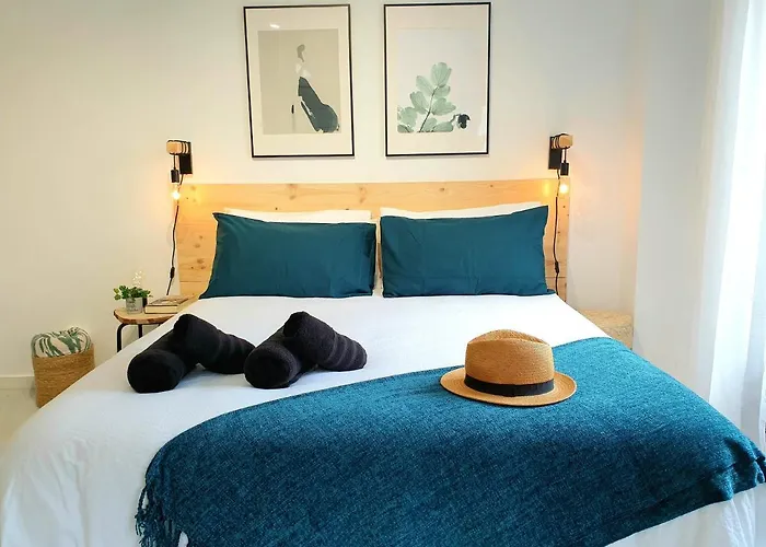 Sherryflat Jarana- Parking Apartment