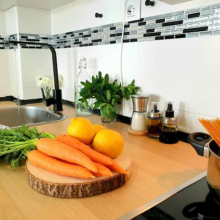 Sherryflat Jarana- Parking Апартаменты